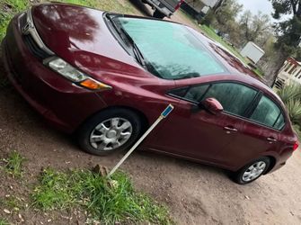 2012 Honda Civic LX 4dr Sedan