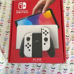 NINTENDO SWITCH OLED