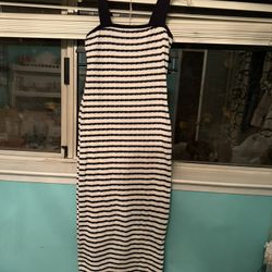 Maxi Stripe Black And Cream Colored Dress