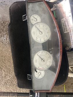 Chrysler 300 cluster gauge