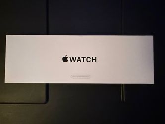 Brand New + Sealed!! Apple Watch SE Gen 2 44mm GPS Midnight Aluminum Med/Large