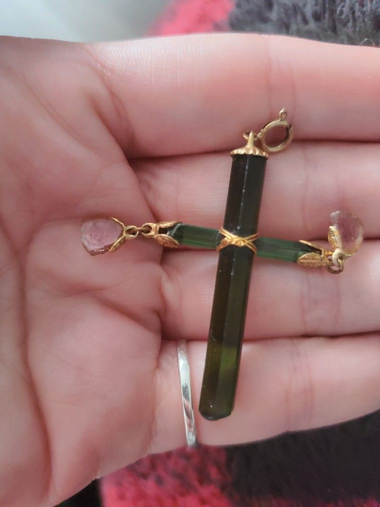 Green Turmoline And Garnet Cross Pendant