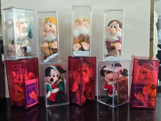 Snow White Seven Dwrarfs plush original
