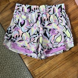 Women’s shorts by Avia Sz Medium