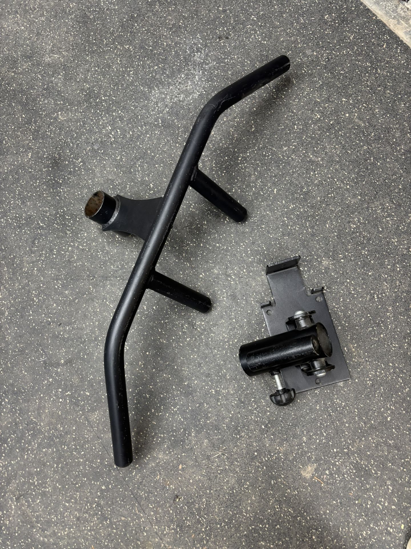 Landmine Attachment And Handle