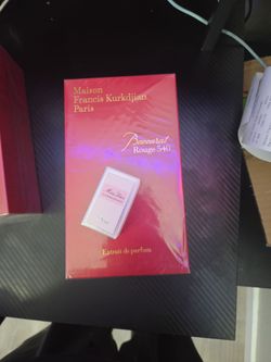 Baccarat rouge 540 200ml with a sample!