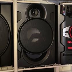 Onn. 1000w Home Stereo CD player