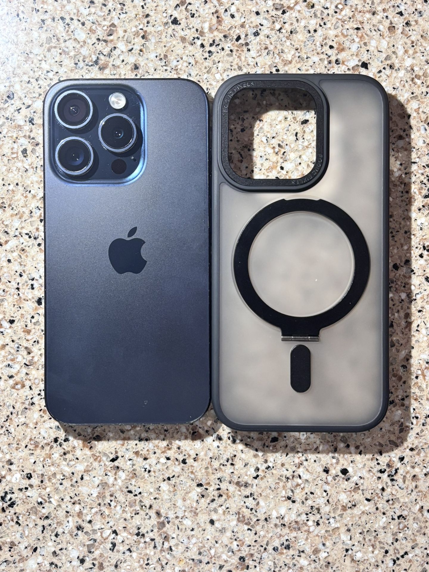 iPhone 15 Pro ~ 128 GB | Unlocked | Liberado | Any Carrier | Cualquier Compania 