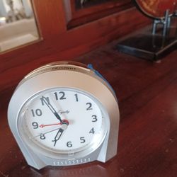 Clock Windup W/ Alarm $10. Like New.