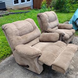 2 Recliners