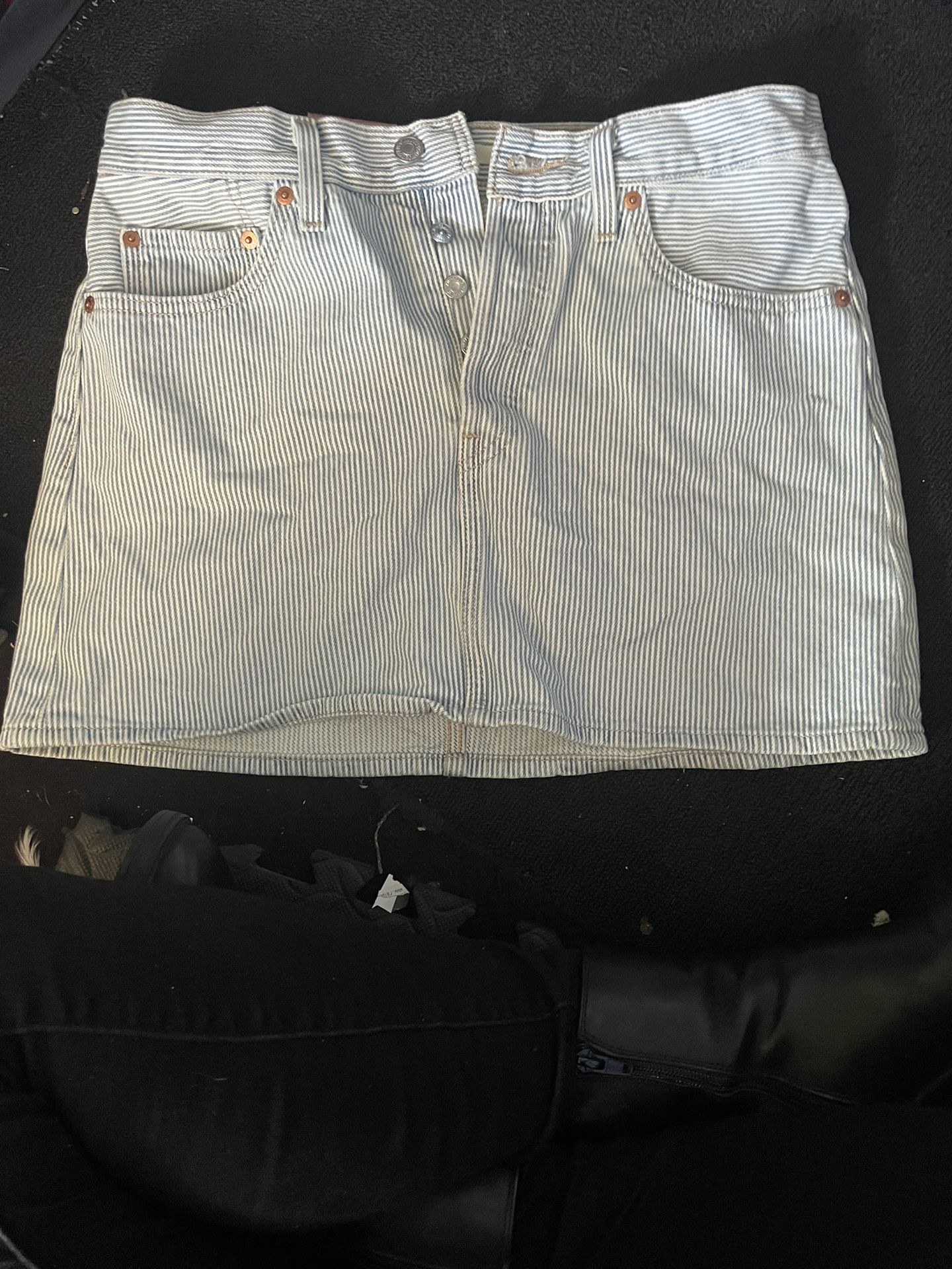 Levi’s Icon Skirt
