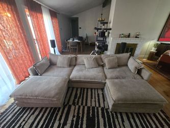 Couch - Modular/Sectional