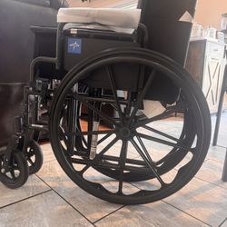 Wheelchair 