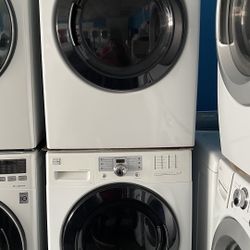 Kenmore Set Stackable Washer And Electric Dryer Both In Execellent Working Condition Very Clean 