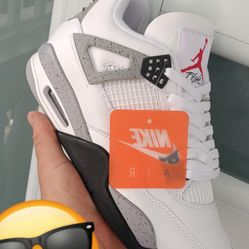 Retro 4 White Cement 