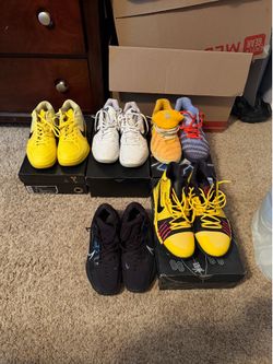 Nike hoop shoes