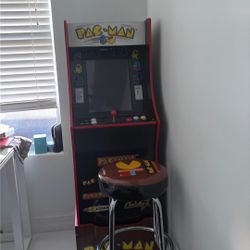 Pac-man Arcade Machine