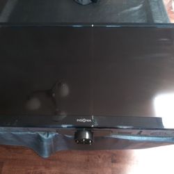 50 Inch Insignia Tv