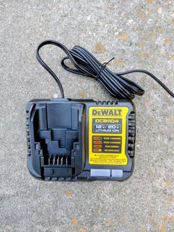 Dewalt 20v New Charger 4amp  ( 20$ Firm )