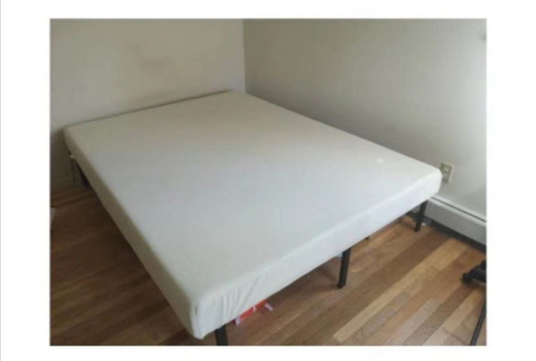 Bed matress and frame