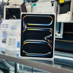 iPad Pro 13in M4 Chip WiFi Cell 1TB 