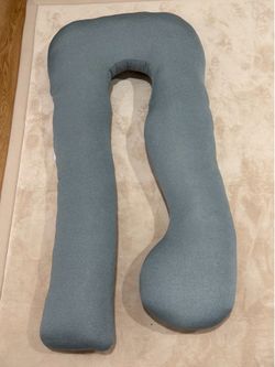 Pregnancy pillow