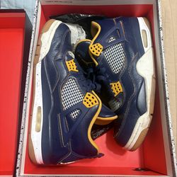 Air Jordan 4s Dunk from Above