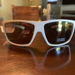 Guess sunglasses yes