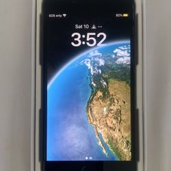 Apple iPhone 8 - Unlocked