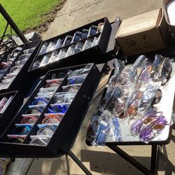 Lot Of Over 150 Sunglasses / Googles