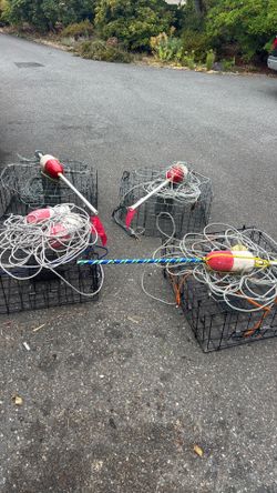 4 crab pots