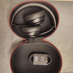 Beats By Dre -NOT FREE SEND OFFERS