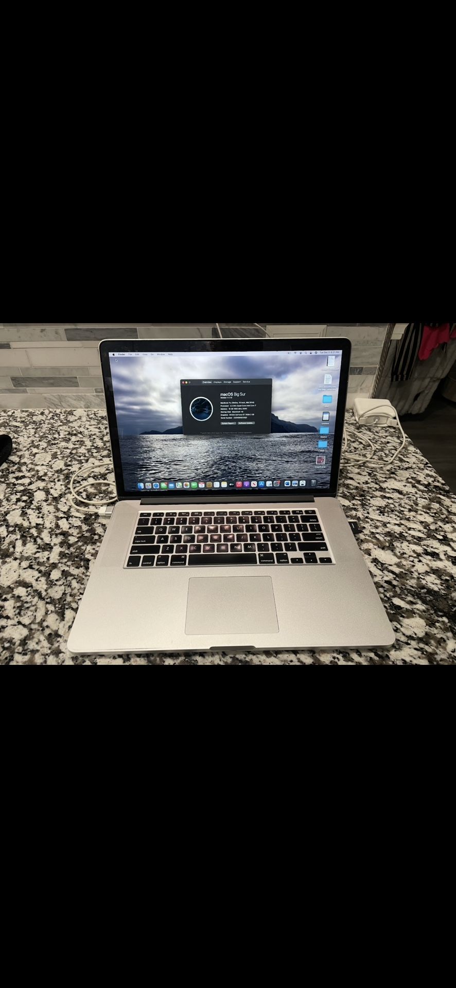 MacBook Pro (Retina, 15-inch, Mid 2014) READ DESCRIPTION