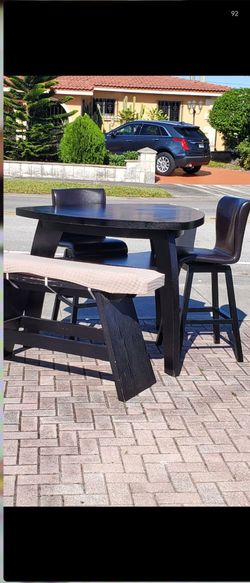 Dinner table  set