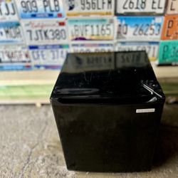 Insignia mini fridge with freezer  , good working condition