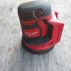 Milwaukee Random Orbit Sander 5" ( 125 mm   ) 7000  -  12000  -  O PM  18  V =