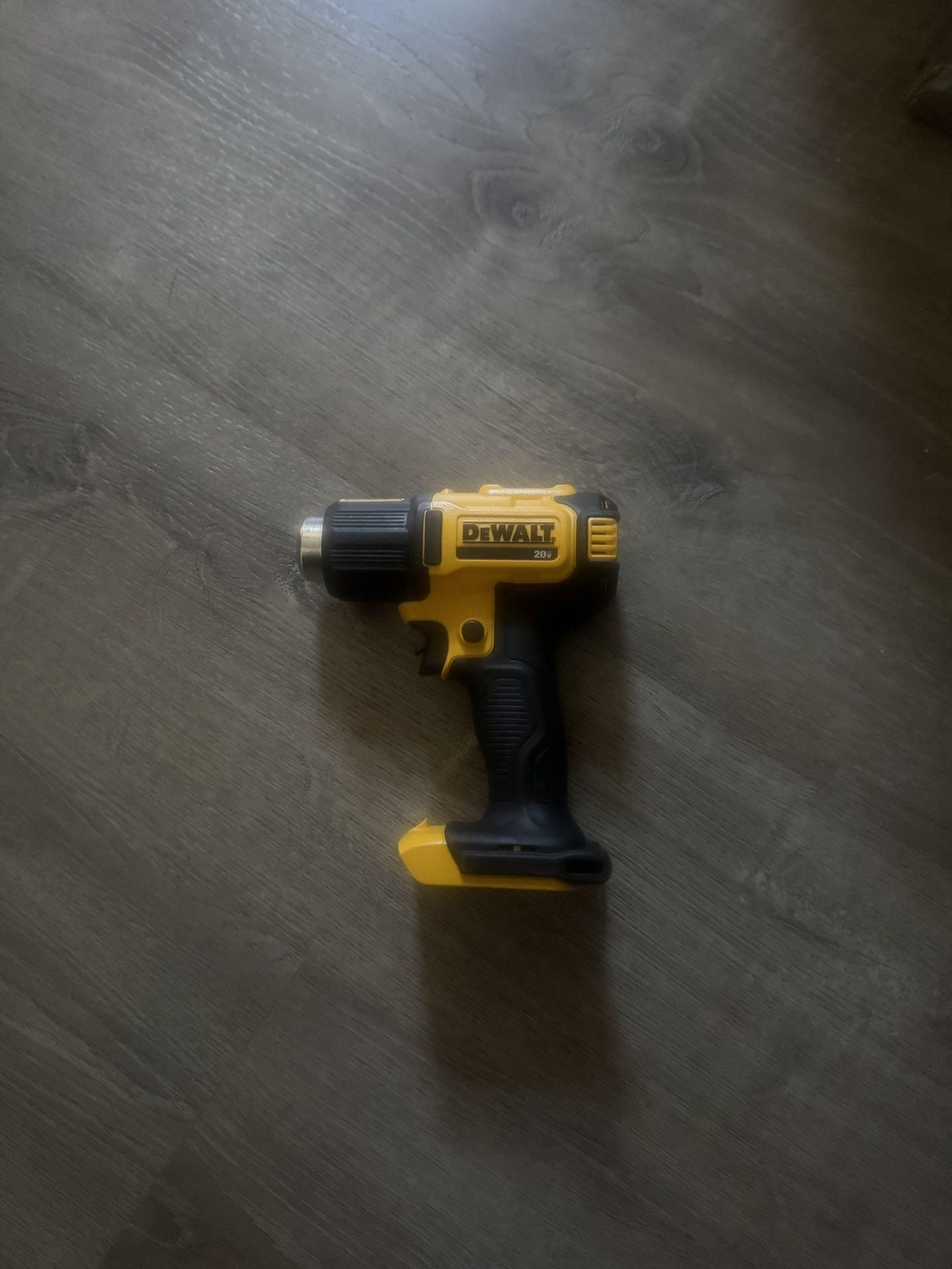 Dewalt 20V Cordless Driver/Drill