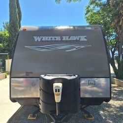 White Hawk  Ultra Lite  by  Jayco