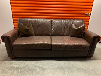 USED /LEATHER SOFA ... usado /SOfa de cuero