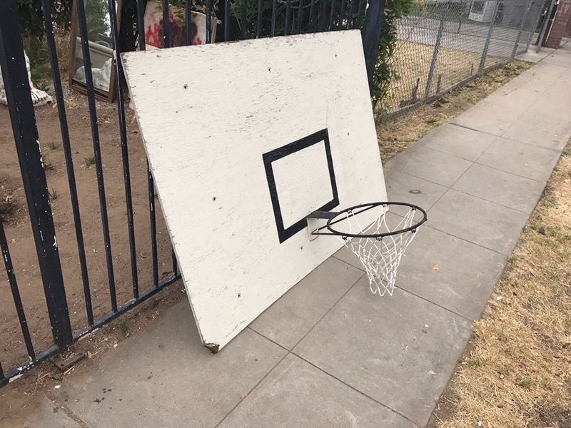 Giant basketball hoop