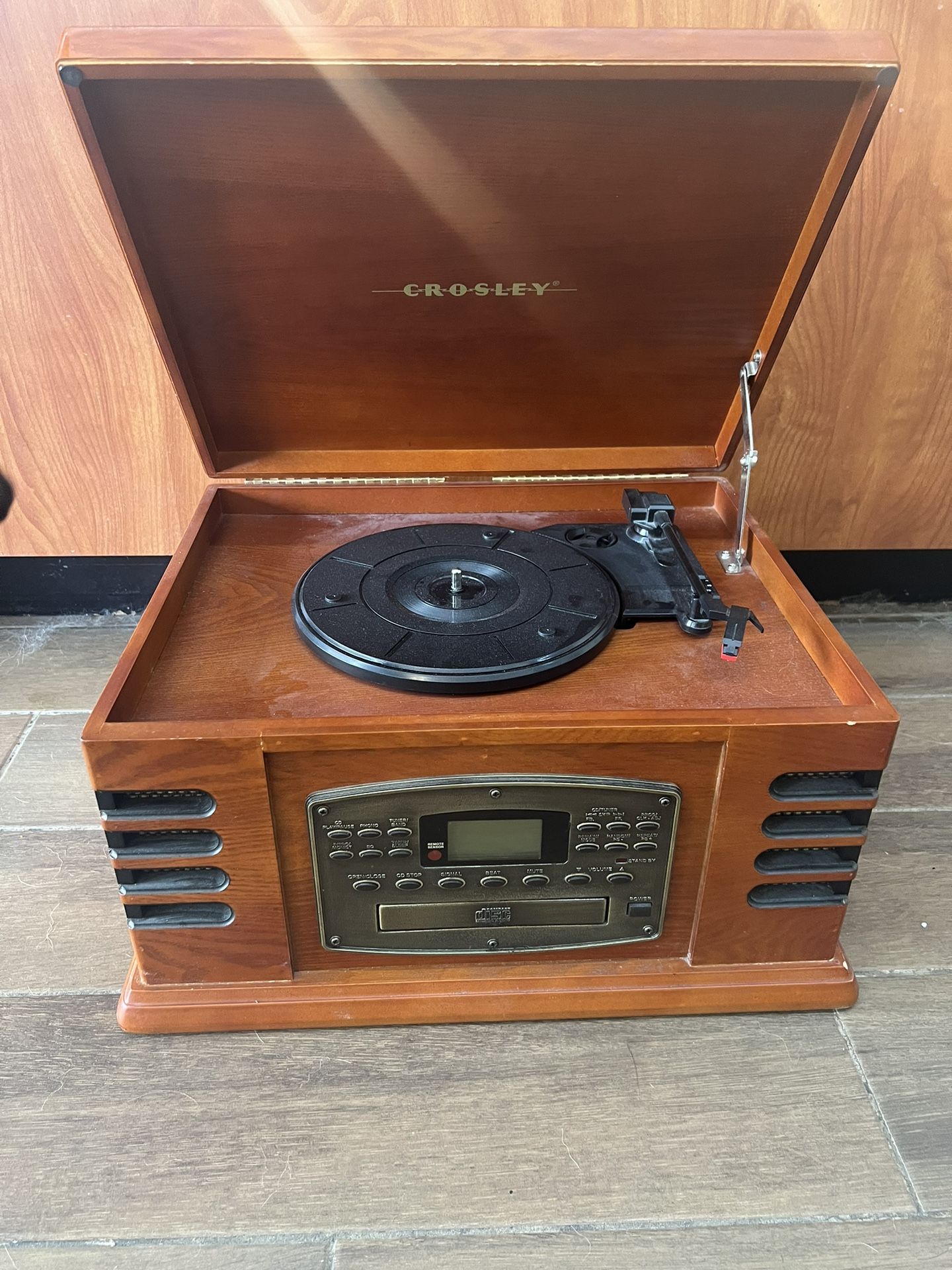 Crosley CR79 Entertainment Center- Record Player- CD - Radio