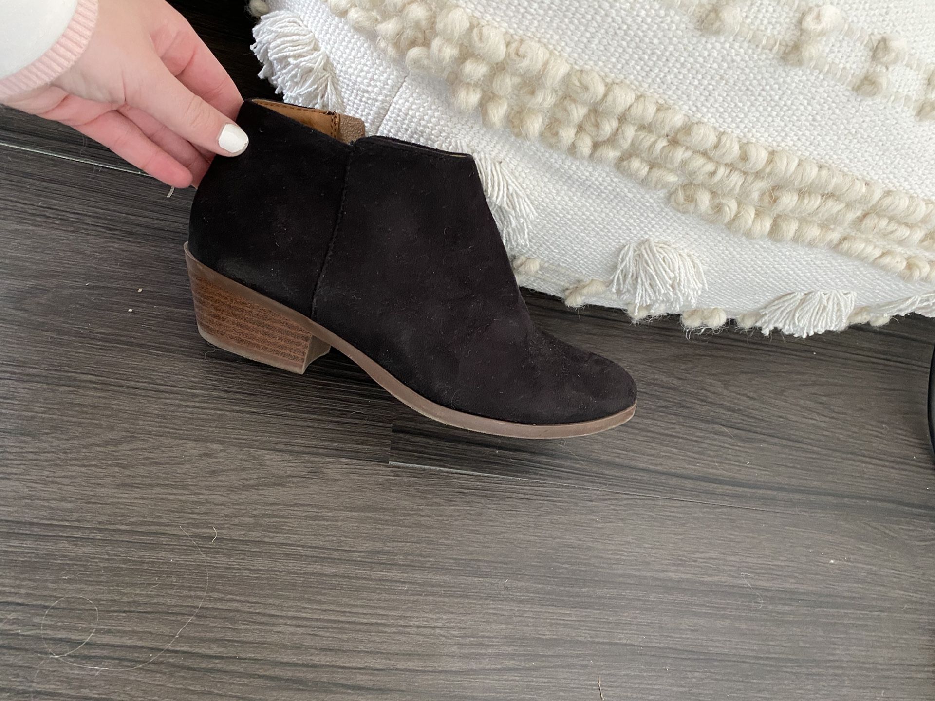 Black booties size 7