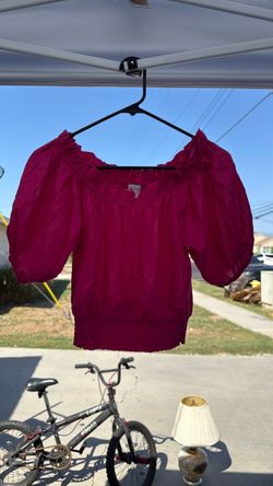 Magenta Off-Shoulder Puff Sleeve Top