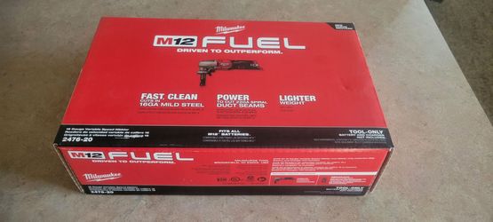 Milwaukee 2476-20 M12 FUEL 16 Gauge Variable Speed Nibbler Brand new open box