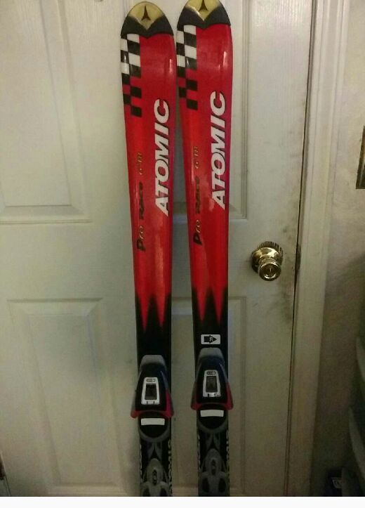 Atomic pro race 6'18 150cm ski w/ salomon c509 bindings