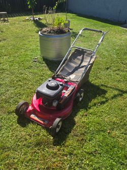 Briggs & Stratton mower