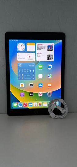 iPad Pro 128gb. Like New And Unlocked!