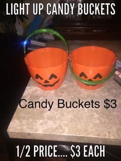 Halloween candy buckets that light up $3
