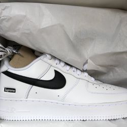 White Supreme AF1 