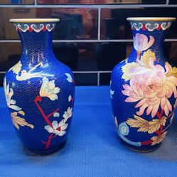 Vintage pair of beautiful Chinese cloisonné enamel/brass vases